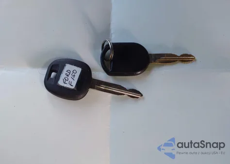 2006 Ford F-150 Stx/Xl/Xlt from USA, damaged, VIN 1FTRF14W76KB40389